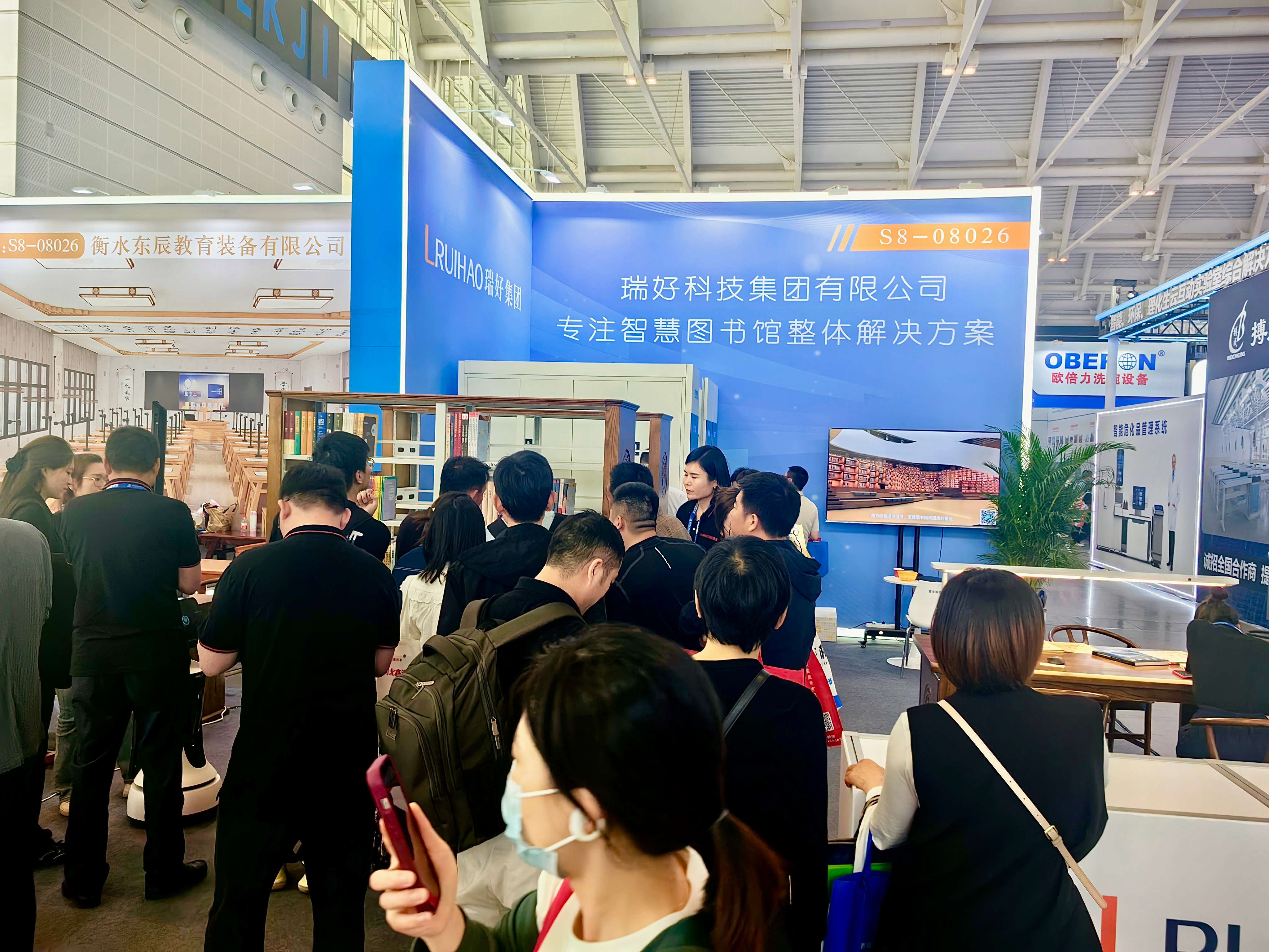【展會收官 | 感恩同行】瑞好集團教裝展現(xiàn)場紀實：用專注與真誠收獲信任